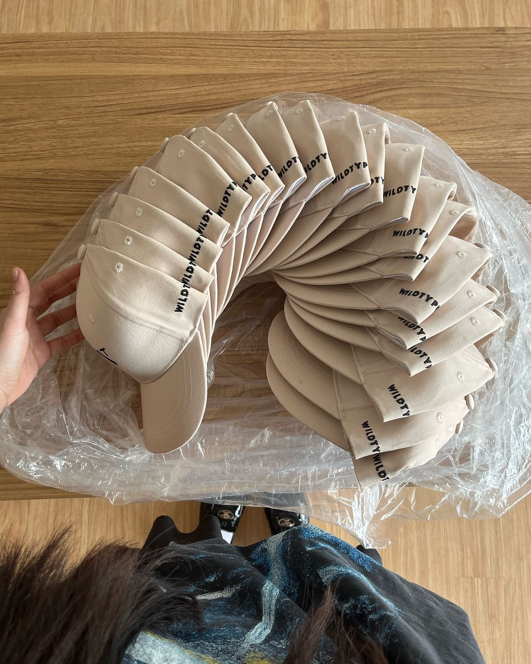 「Embroidery」Structured Baseball Cap