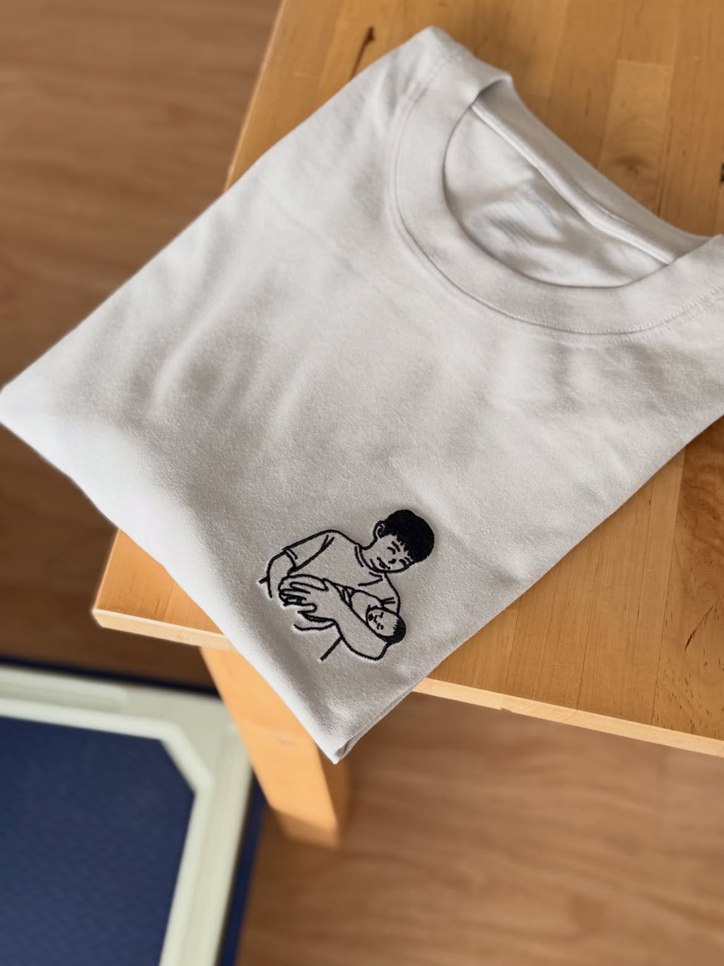 「EMBROIDERED」OUTLINE TEE