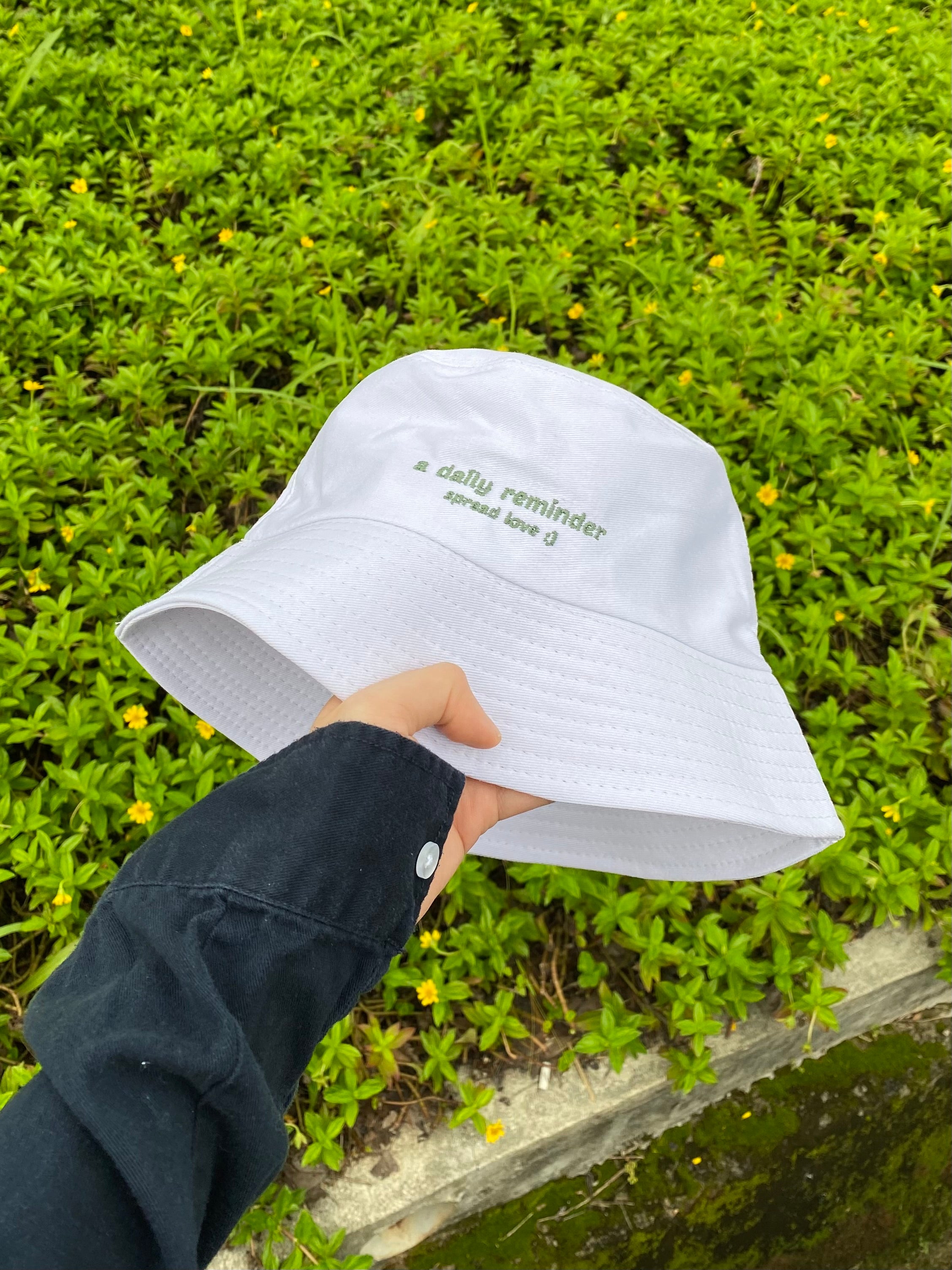 「Embroidery」Bucket Hat